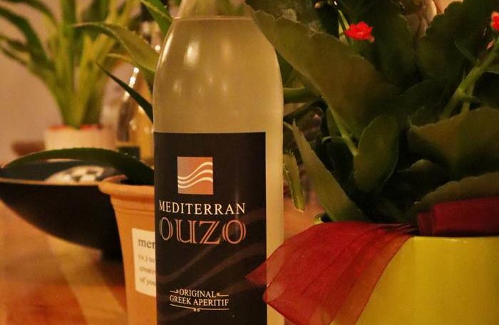 Ouzo Flasche